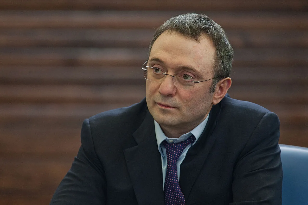 Султан Хамзаев поздравил сенатора Керимова с днем рождения