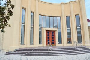 В Дербенте продолжаются реконструкция Азербайджанского театра