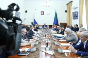 В Правительстве Дагестана обсуждают проблемы вывоза ТКО