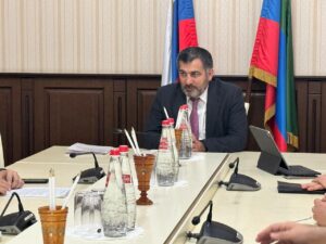 Руководитель Минэкономразвития РД провел прием граждан в Дербенте
