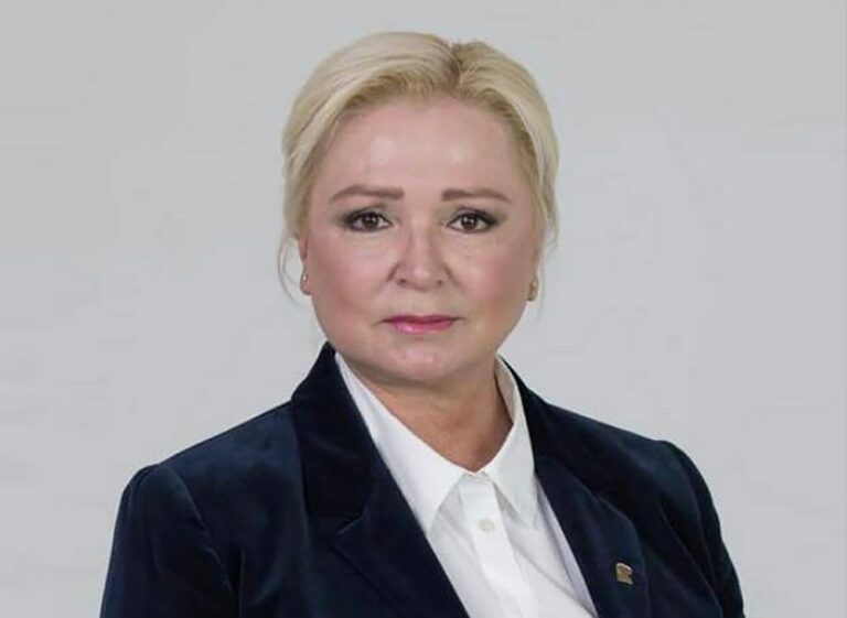 Елена Павлюченко выразила свои ожидания от Послания Сергея Меликова НС РД