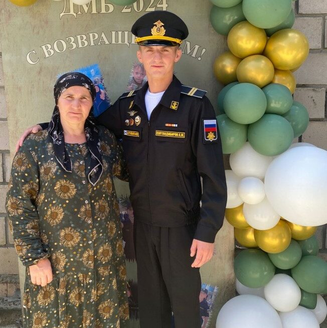 Адам Султандибиров: «За один год службы в армии я узнал о жизни больше, чем за последние десять лет на гражданке»