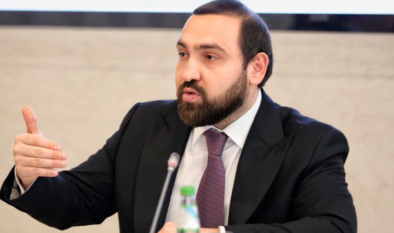 Депутат Хамзаев: Дума принимает законы стратегического характера на десятилетия вперед