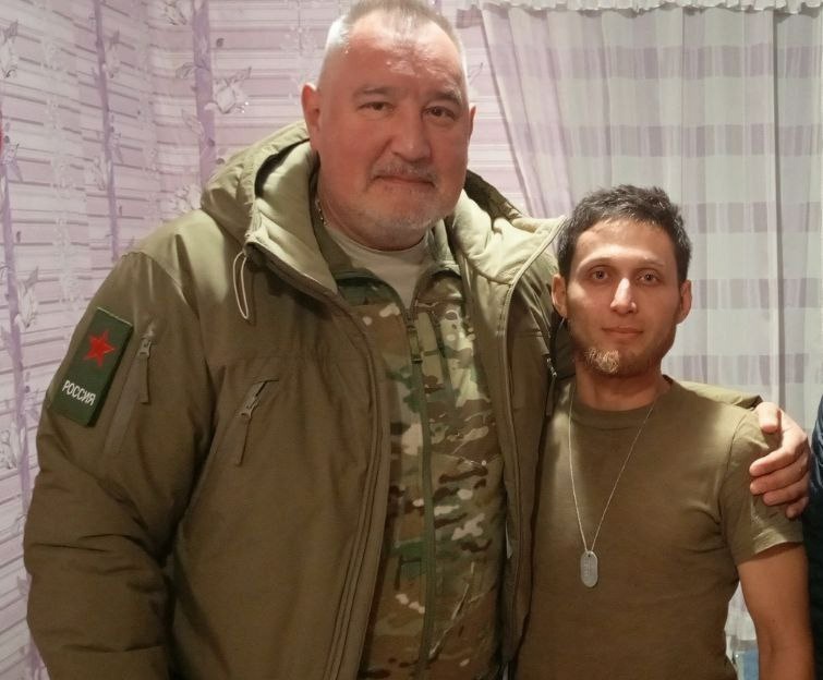 Сенатор Рогозин навестил участника СВО из Дагестана в госпитале - Голос Степи