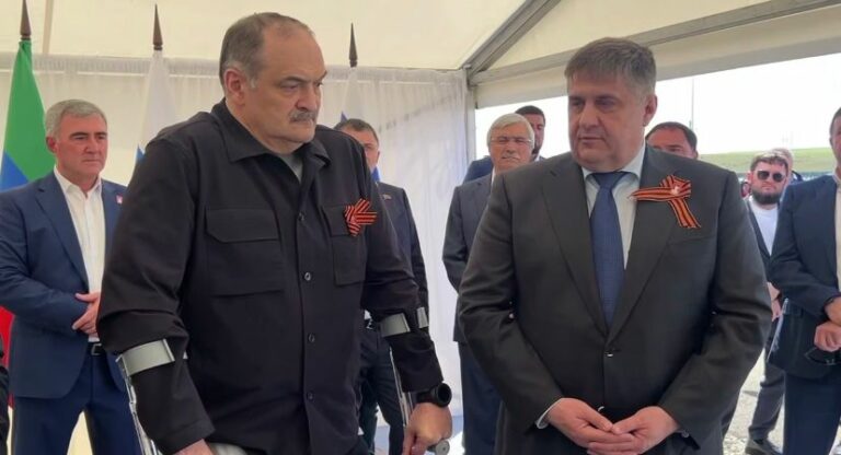 Сергей Меликов и Роман Новиков приняли участие в церемонии открытия объездной дороги в районе Хасавюрта
