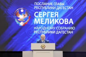 Сергей Меликов призвал к реформированию системы распределения средств ОМС в Дагестане