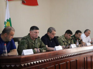 В Дербентском районе прошло совещание, посвященное вопросам военной службы по контракту