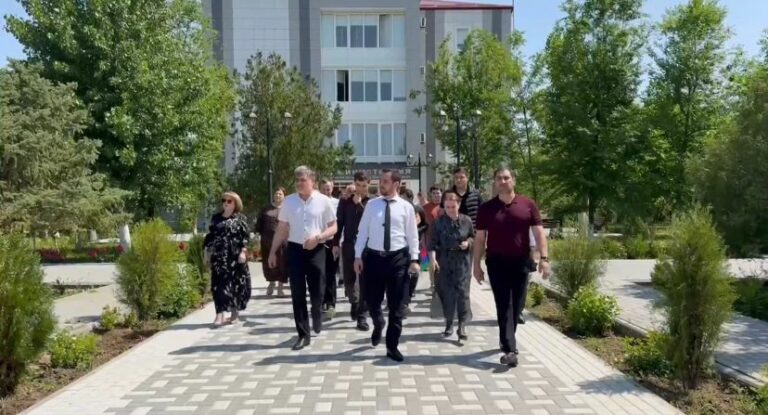 Торжественные проводы выпускников колледжа на военную службу в Южно-Сухокумске
