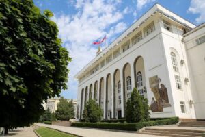 Глава Дагестана обозначил приоритеты на август