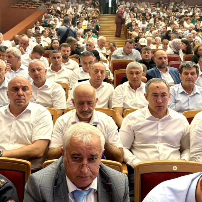 Педагоги из Кизлярского района принимают участие в Августовском совещании работников образования РД