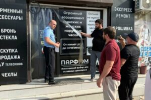 В ходе рейдов по борьбе с незаконной торговлей в Кизляре были закрыты ряд торговых объектов