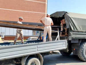 Народный фронт РД передал стройматериалы военнослужащим для укрепления обороны