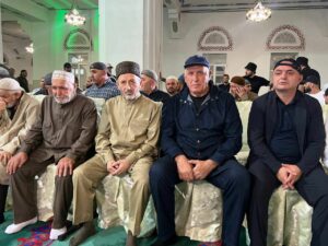 Абдулмуслим Абдулмуслимов посетил Мавлид ан-Наби в Центральной Джума-мечети