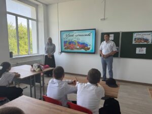 На «Урок мужества» пригласили участника СВО Аскера Абубекерова