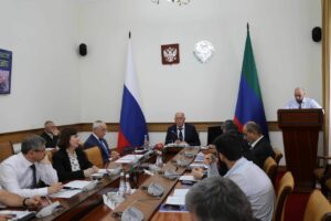 Исмаил Шихсаидов доложил о мерах по подготовке городских округов республики к отопительному периоду 2025-2026 годов