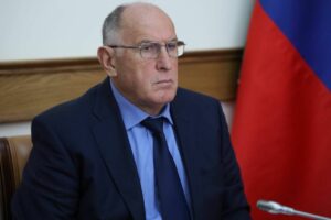 Повышение квалификации педагогов, участвующих в ГИА обсудили в Правительстве Дагестана