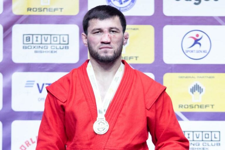 Дагестанские самбисты завоевали три медали на чемпионате мира