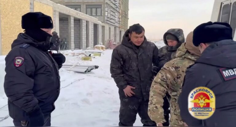 Сотрудники ОМВД России по Ногайскому району  напоминают работодателям о соблюдении законодательства РФ