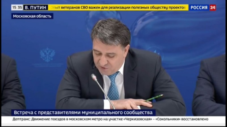 Мэр Махачкалы доложил Путину о текущей ситуации в столице Дагестана после паводков