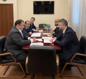 Глава кабмина Дагестана провёл рабочие встречи с руководством Минприроды России